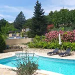 Mas Du Cadranier 3* Villeneuve (Alpes-de-Haute-Provence)