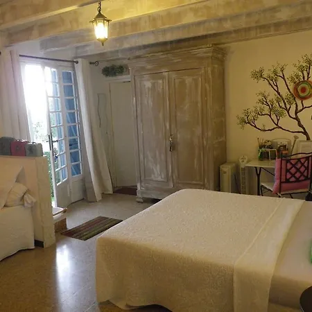 Casa de hóspedes Mas Du Cadranier 3*