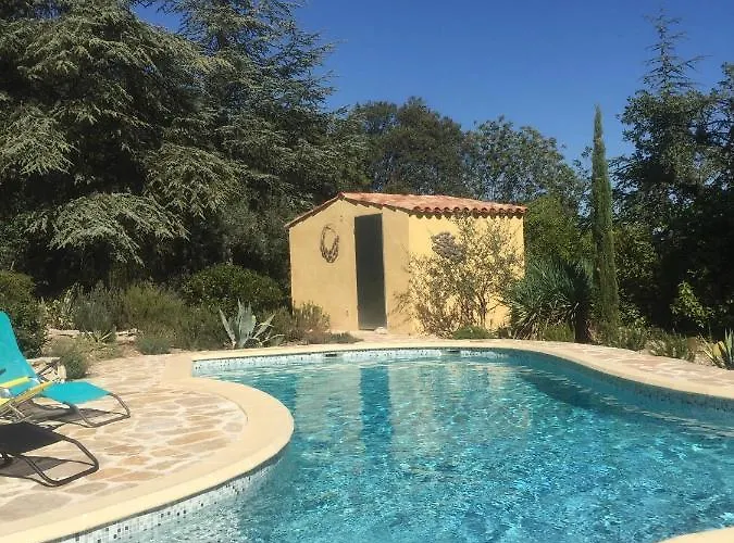 Mas Du Cadranier 3* Villeneuve (Alpes-de-Haute-Provence)